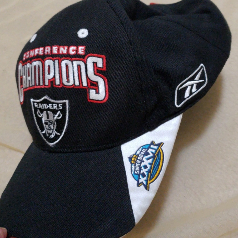 Raider hat - Picture 3 of 6